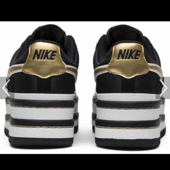Nike Limited Edition Women’s Vandal 2K Metallic Gold Sneakers Wedge, Size 7 - Picture 9 of 10